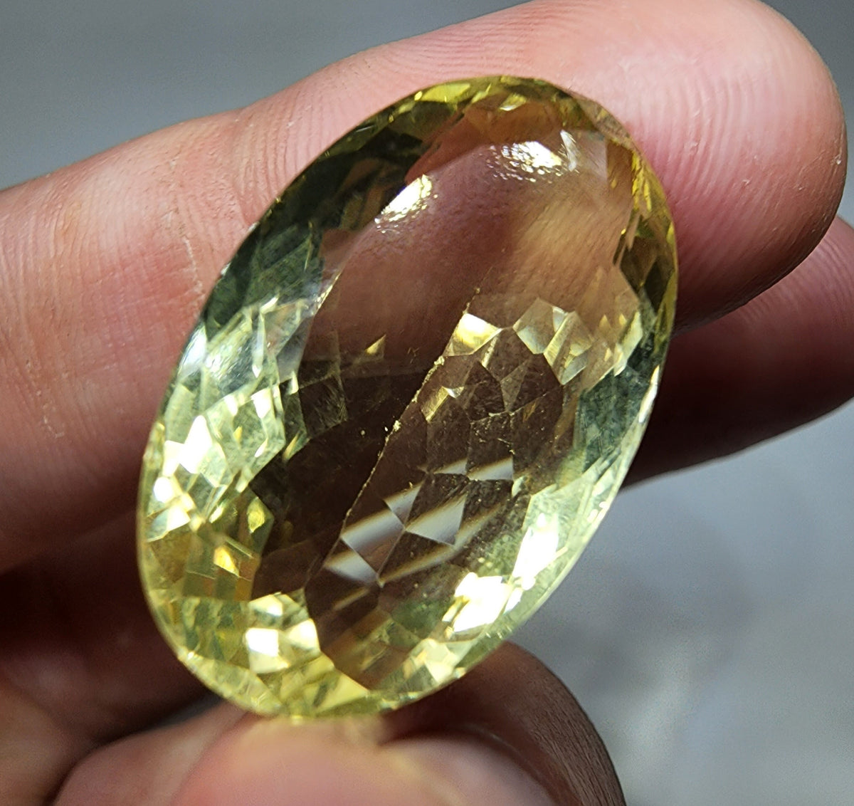 94.70 Crt Natural AAA+ Lemon quartz Round shape, 29 MM High Colour Lemon quartz,Lemon quartz fashion For Pandant stone, semi presious loose stone