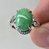Natural Jade, 6.61 carat