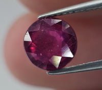 Natural Ruby, 2.36 carat