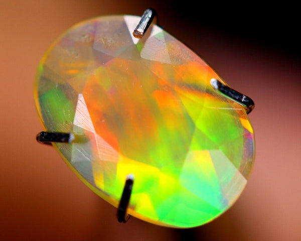 Natural Opal, 0.88 carat