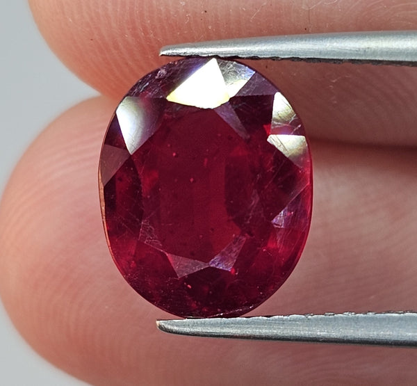Natural Ruby, 5.30 carat