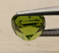 Natural Peridot, 2.88 carat