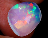Natural Opal, 3.90 carat