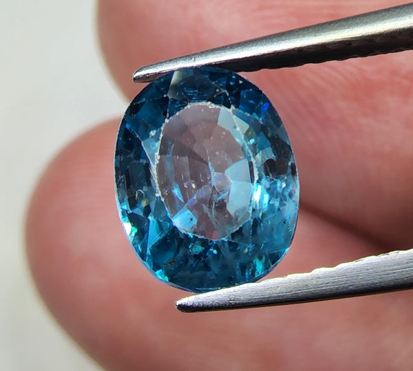 Natural Blue Zircon, 2.90 carat