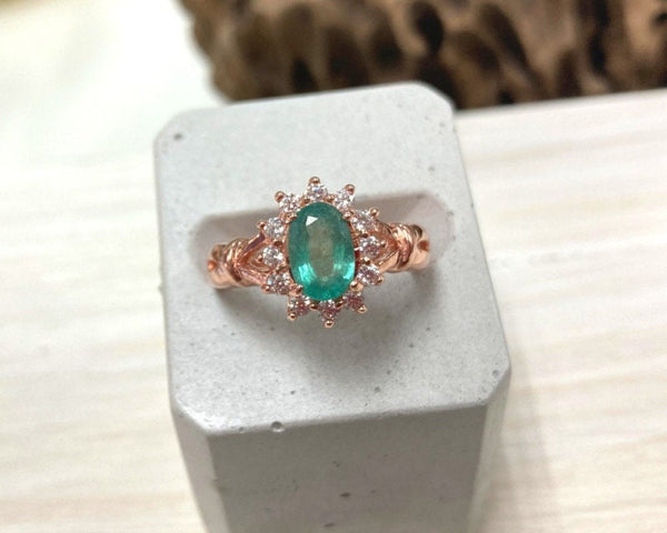 Natural Emerald Ring, 0.81 carat