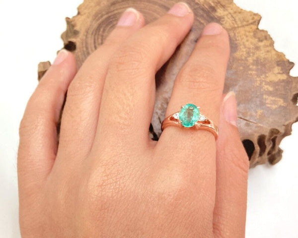 Natural Emerald Ring, 1.15 carat
