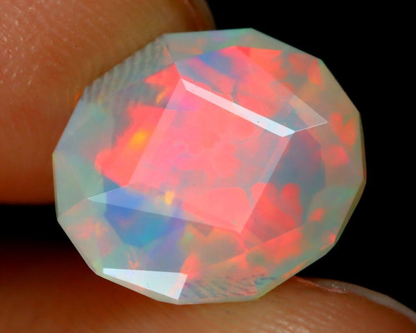 Natural Opal, 1.51 carat