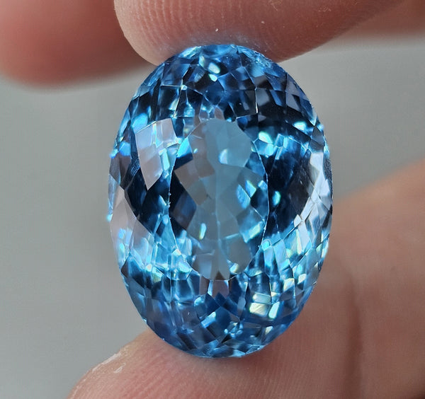 Natural Topaz, 25.56 carat